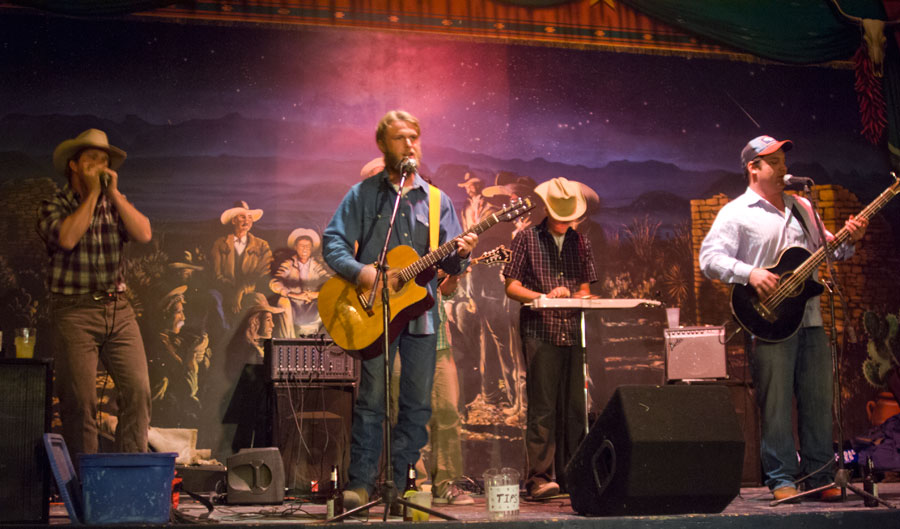 Live entertainment every night at the Starlight Theatre.
